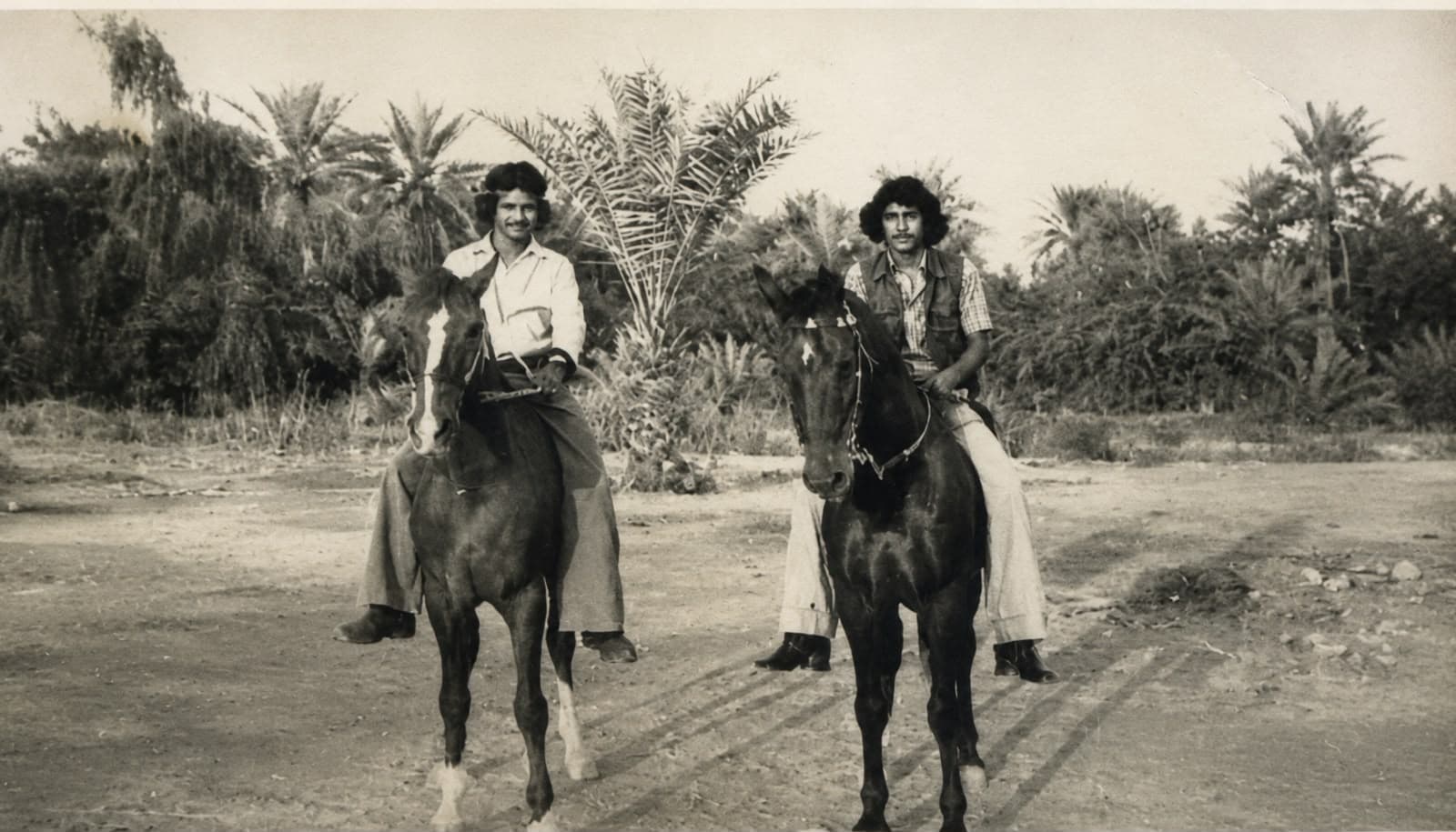 صور أرشيفية — بدايات الفروسية في البحرين خلال سبعينيات القرن الماضي